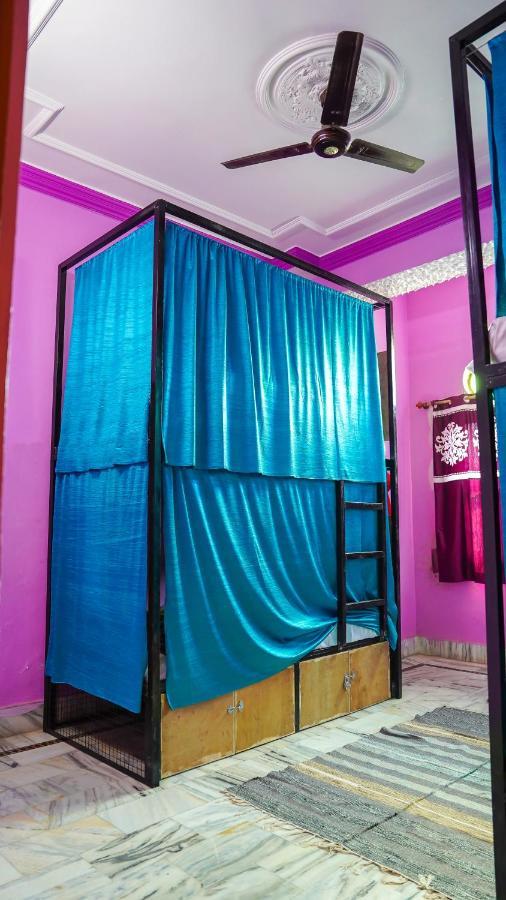 The Old Town Hostel بوشكار المظهر الخارجي الصورة